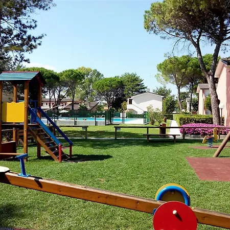 Flat In A With Shared Pool Appartement